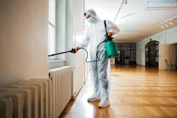 Best Cockroach Control Services  in Clarksville, TX